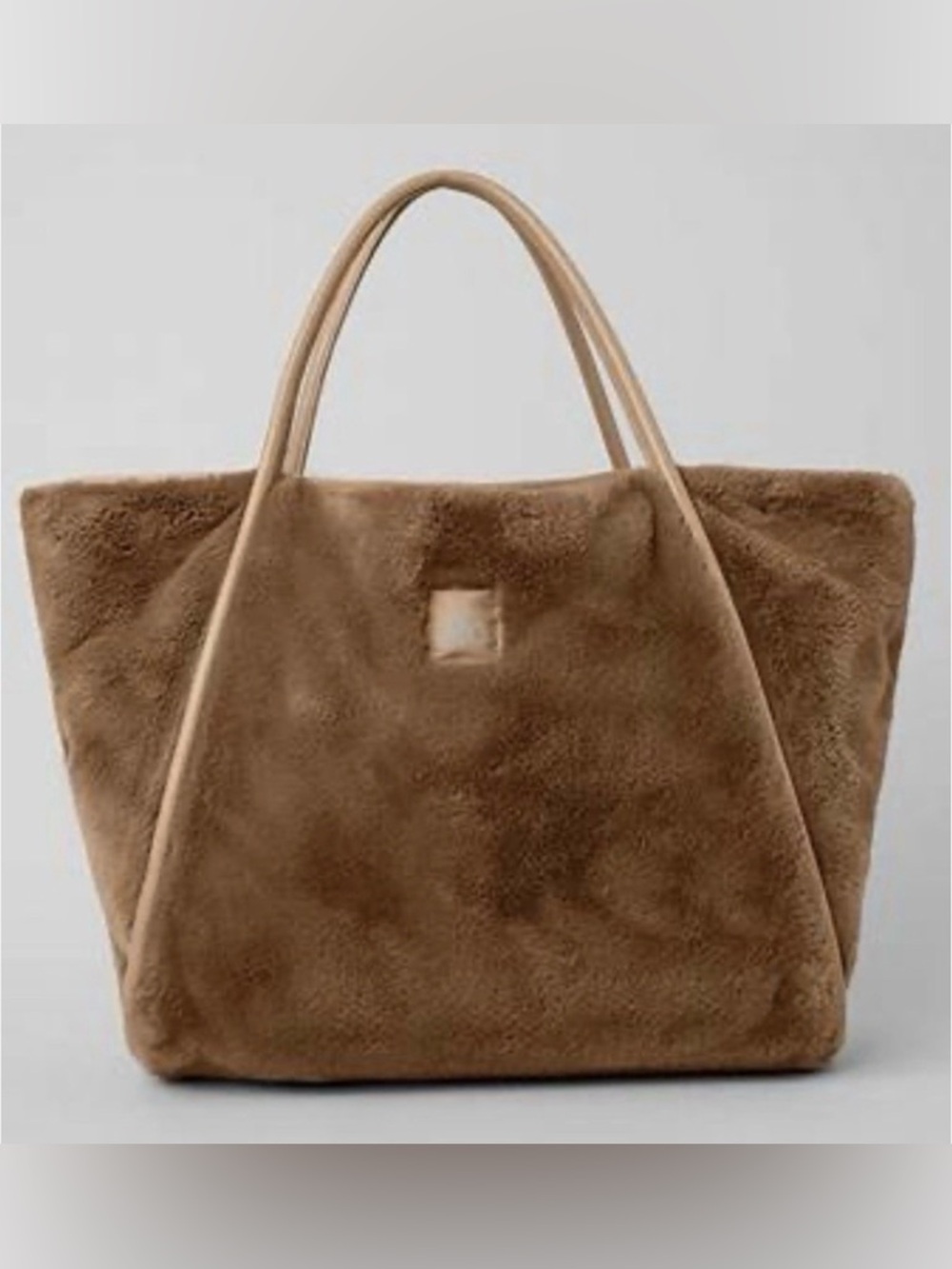 EUC Alo Yoga Faux Fur Tote Bag - Toasted Almond - Picture 2 of 7